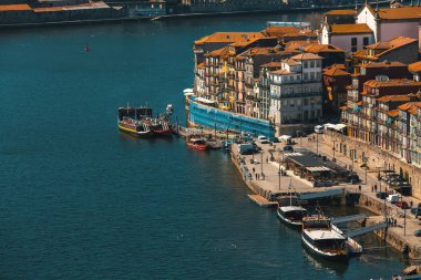 nehir ve Ribeira Porto, Portekiz.