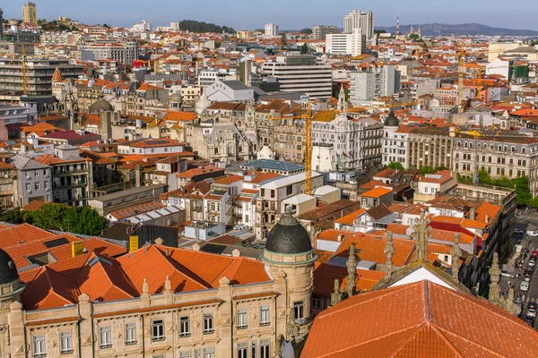 Huizen in het oude centrum van Porto — Stockfoto