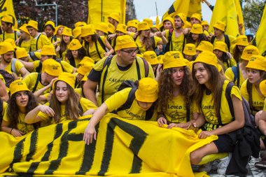  Queima Das Fitas Parade katılımcıların 