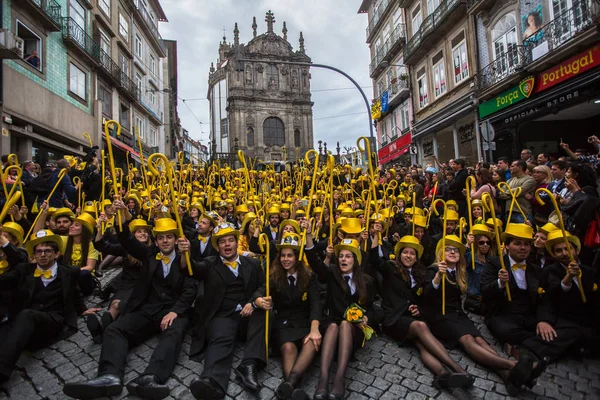 Participantes de Queima Das Fitas Parade — Foto de Stock