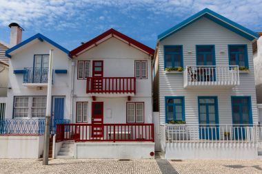 Costa Nova çizgili evlerde