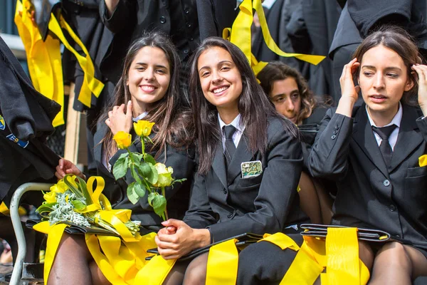 Tradiční slavnosti studentů portugalských univerzit — Stock fotografie