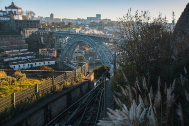 Douro nehir ve Dom ben köprü Luis