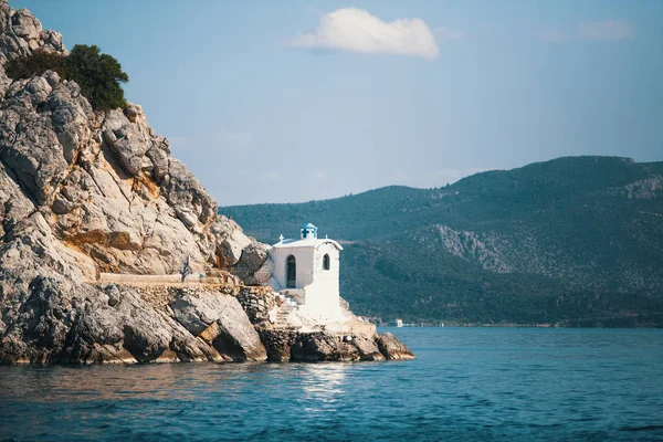 Lighthouse on the Greek island — Stock Photo, Image