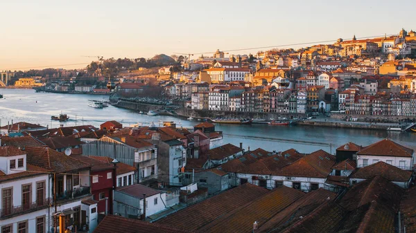 Innenstadt von Porto und Douro — Stockfoto