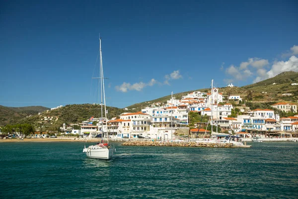 Uitzicht op het eiland Andros — Stockfoto