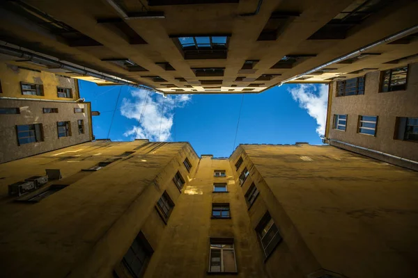 Yards structure shapes in St. Petersburg — Stock Photo, Image