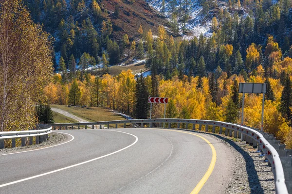 Altay Mountains and Chuya Highway — Stock Photo, Image