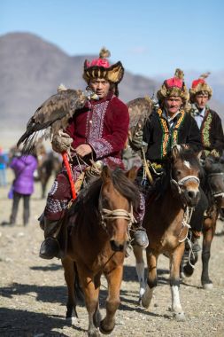Kazak altın kartal avcılar