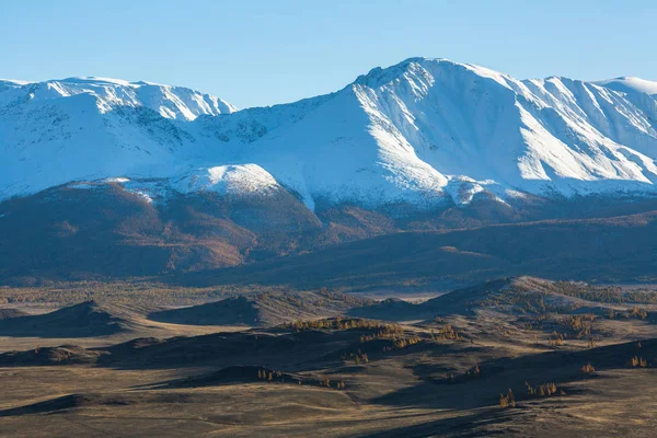 Chui-βόρεια κορυφογραμμή του Altai τα βουνά — Φωτογραφία Αρχείου