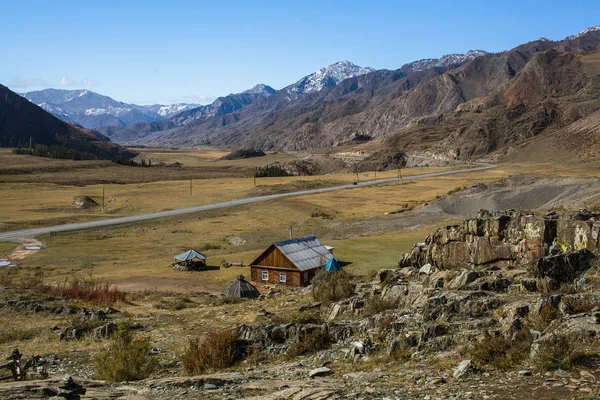 Yolu Kalbak Tash Chuya Otoyol Altay Dağları Rusya Federasyonu — Stok fotoğraf