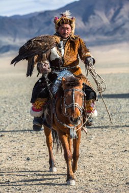 Kazak kartal avcı