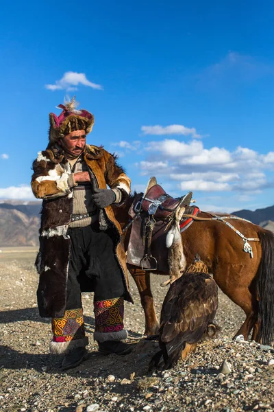 Cacciatore di aquile kazaka — Foto Stock