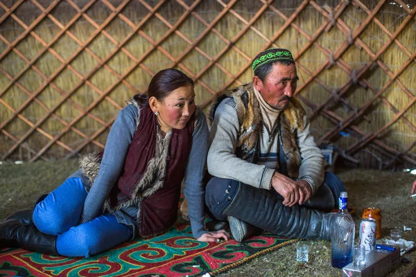 Sagsai Bayan Olgiy Mongolie Sep 2017 Famille Kazakhe Chasseurs Avec — Photo