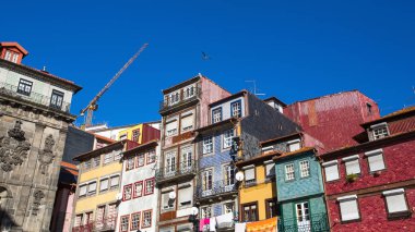 Eski evler, eski Porto, Portekiz merkezinde cephe.