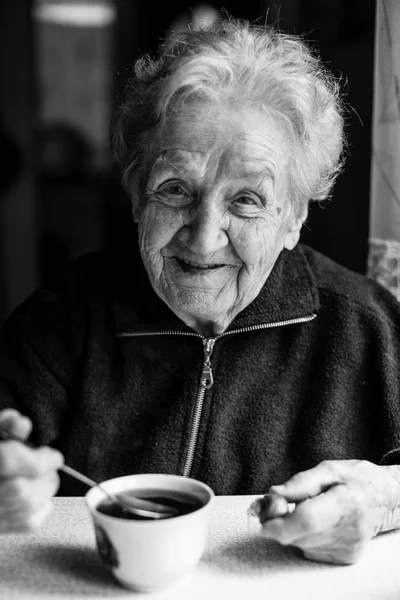 Black White Portrait Elderly Woman Drinking Tea — Stock Photo, Image