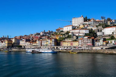 Douro nehir ve Ribeira, Porto, Portekiz.