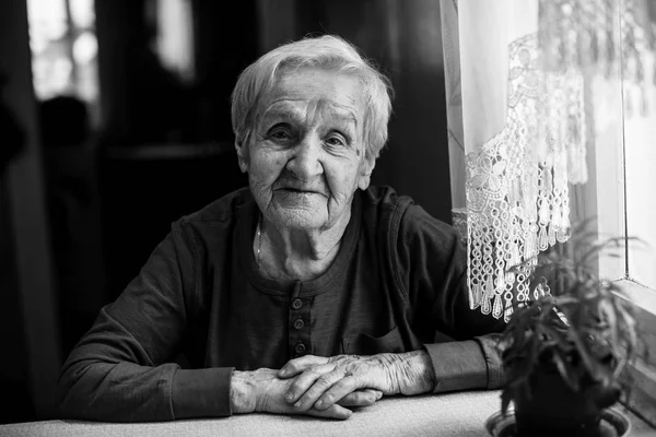 Retrato Blanco Negro Una Anciana Años —  Fotos de Stock