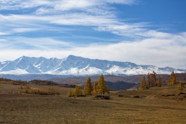 Görünüm dağın kuzey-Chuya ridge Altay Cumhuriyeti, Rusya Federasyonu.