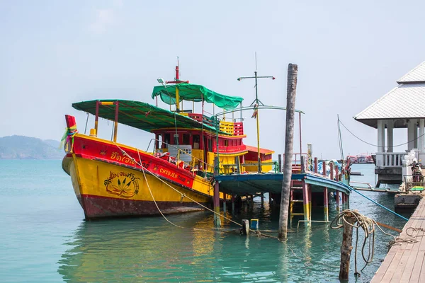 Chang Thailandia Feb 2018 Nave Affondata Vicino Molo Del Villaggio — Foto Stock