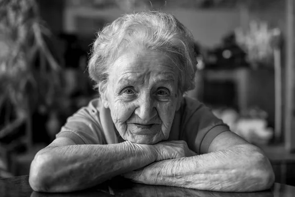 Portrait Gros Plan Noir Blanc Une Dame Âgée — Photo