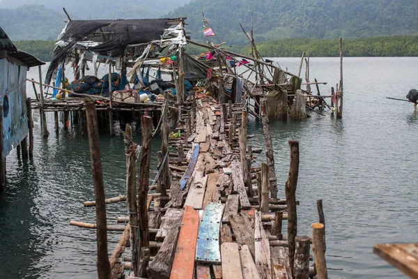 Huizen Stelten Pier Het Vissersdorp Eiland Chang Thailand — Stockfoto