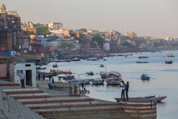 Varanasi Indie Březen 2018 Banky Svaté Řeky Gangy Podle Legendy — Stock fotografie