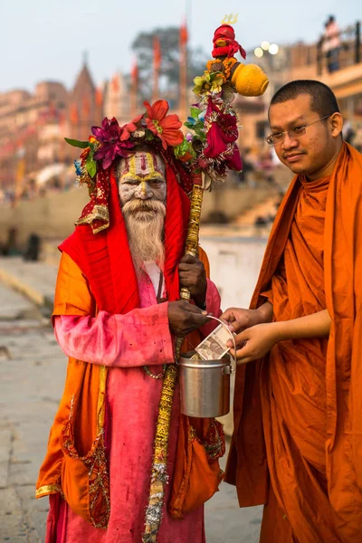 Varanasi India Mar 2018 Sadhu Baba Holy Man Ghats Ganges — Stock Photo, Image