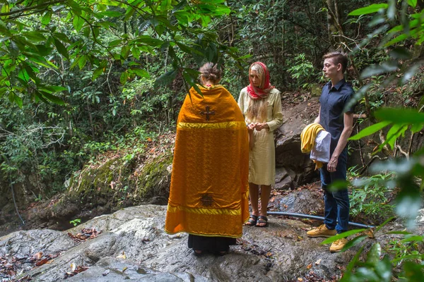 Koh Chang Thajsko Březen 2018 Během Křesťanských Svátostí Duchovní Narození — Stock fotografie