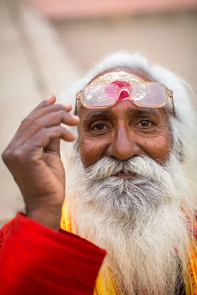 Varanasi Indien März 2018 Sadhu Heiliger Mann Auf Dem Dashashwamedh — Stockfoto