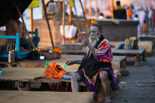 Varanasi Hindistan Mar 2018 Sadhu Veya Baba Kutsal Adam Ghats — Stok fotoğraf