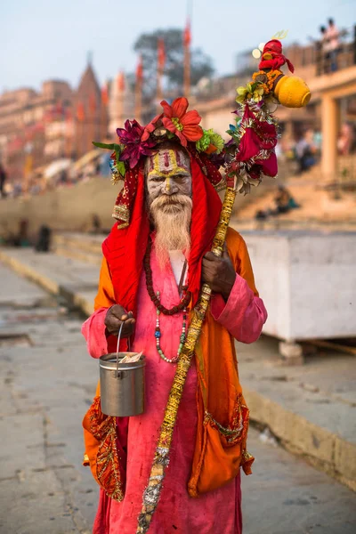 Varanasi India Mar 2018 Sadhu Baba Holy Man Ghats Ganges — Stock Photo, Image