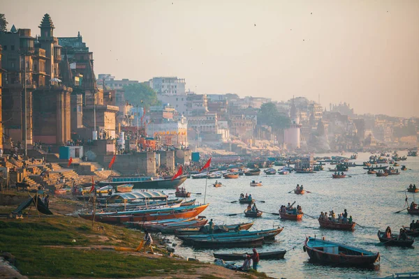 Varanasi India Mar 2018 Banks Holy Ganges River Early Morning — Stock Photo, Image