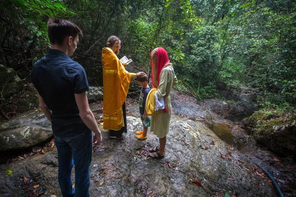 Koh Chang Tayland Mar 2018 Hıristiyan Ayini Manevi Doğum Vaftiz — Stok fotoğraf