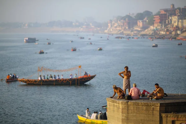 Varanasi India Mar 2018 Bankok Szent Gangesz Folyó Kora Reggeli — Stock Fotó