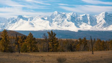 Görünüm dağın kuzey-Chuya ridge Altay Cumhuriyeti, Rusya Federasyonu.