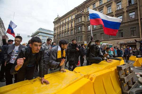 Petersburg Rússia Maio 2018 Apoiantes Oposição Gritam Durante Protesto Frente — Fotografia de Stock