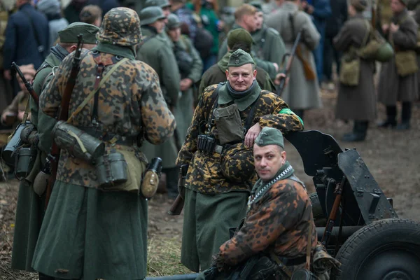 Voronezh Rusia Nov 2019 Participantes Reconstrucción Histórico Militar Dedicados Acción — Foto de Stock