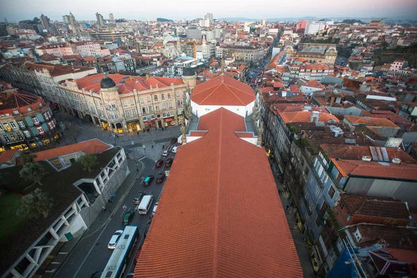 Porto Portekiz Şubat 2017 Şehir Merkezindeki Caddelerden Birinin Üst Görüntüsü — Stok fotoğraf