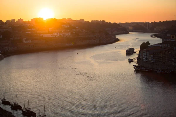 Porto Portugal Abr 2017 Vista Del Río Duero Desde Puente —  Fotos de Stock