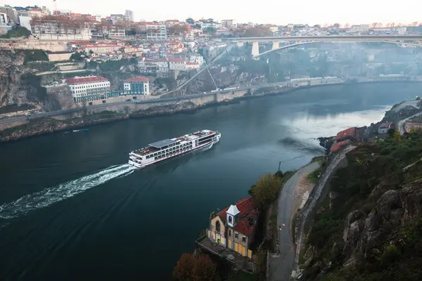 Porto Portugalia Listopada 2019 Widok Rzekę Douro Most Dom Luis — Zdjęcie stockowe