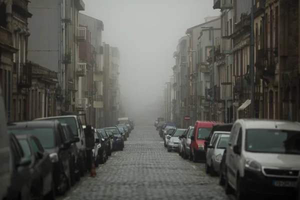 Vista Rua Tempo Nublado Centro Antigo Porto Portugal — Fotografia de Stock