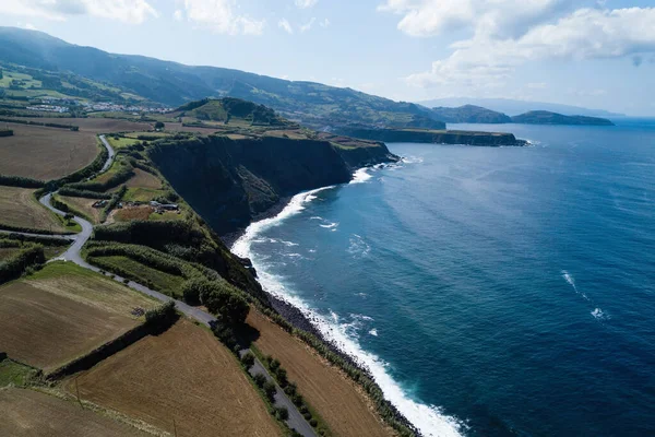 Volando Sobre Oleaje Oceánico Costa Isla San Miguel Azores Portugal — Foto de Stock