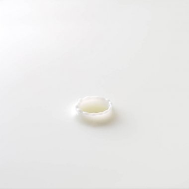 süt bırak dalgalanmalar ile