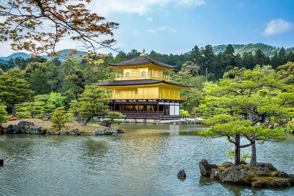 Architettura al Tempio di Kinkakuji — Foto Stock