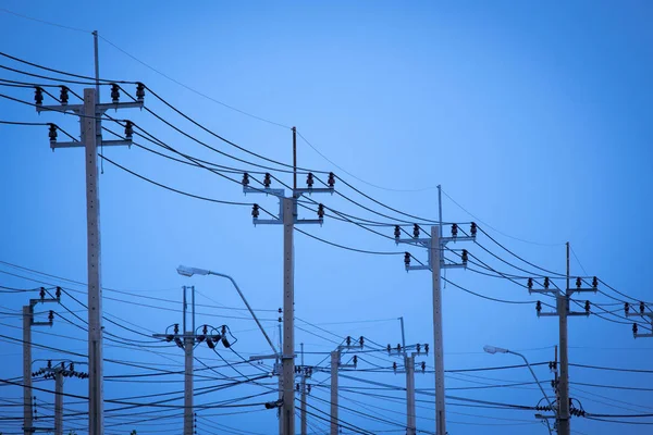 Pilón de transmisión eléctrica —  Fotos de Stock