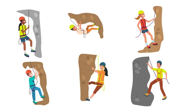 Ensemble de filles et garçons alpinistes escalader les collines dans différentes poses. Illustration vectorielle en style dessin animé plat . — Image vectorielle