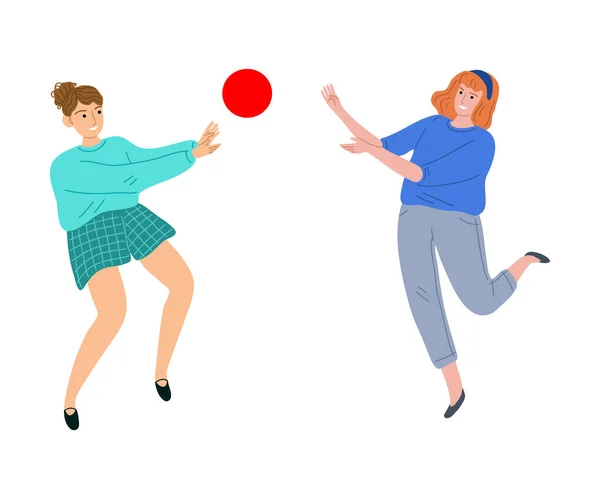 Sonriendo niñas amigos jugando pelota fuera de ilustración vector — Vector de stock