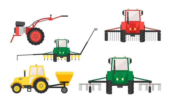 Disegnati a mano diversi tipi di macchine agricole per la raccolta su fondo bianco — Vettoriale Stock