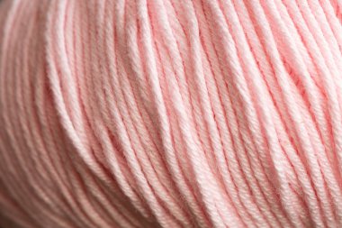 Pembe iplik topuna yakın çekim